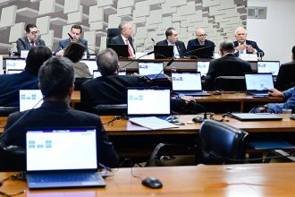 Auditores independentes foram ouvidos pelo grupo de trabalho da CAE que apura o caso Banco Master Geraldo Magela/Agência Senado