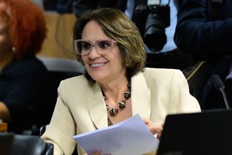 Damares Alves foi a relatora do PL 1.722/2022, de Daniella Ribeiro, aprovado nesta terça pela CSP: texto proíbe restrições de vagas para mulheres nos concursos para as forças de segurança pública Geraldo Magela/Agência Senado