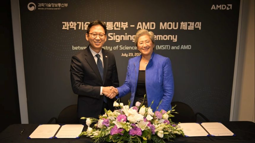 Kyunghoon Bae (esquerda), Ministro da Ciência e TIC e Vice-Primeiro-Ministro da República da Coreia, e a Dra. Lisa Su, presidente e CEO da AMD, comemoram a assinatura de uma parceria estratégica entre a AMD e o Ministério da Ciência e TIC da República da Coreia para promover o ecossistema de semicondutores e computação de IA da Coreia e apoiar o desenvolvimento de infraestrutura de IA soberana aberta e heterogênea. (Crédito: AMD)